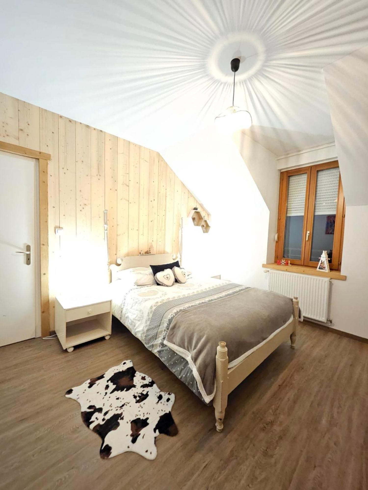 Gite Eglantine 2 à 6 personnes avec SPA DANS RESIDENCE Ventron Exterior foto